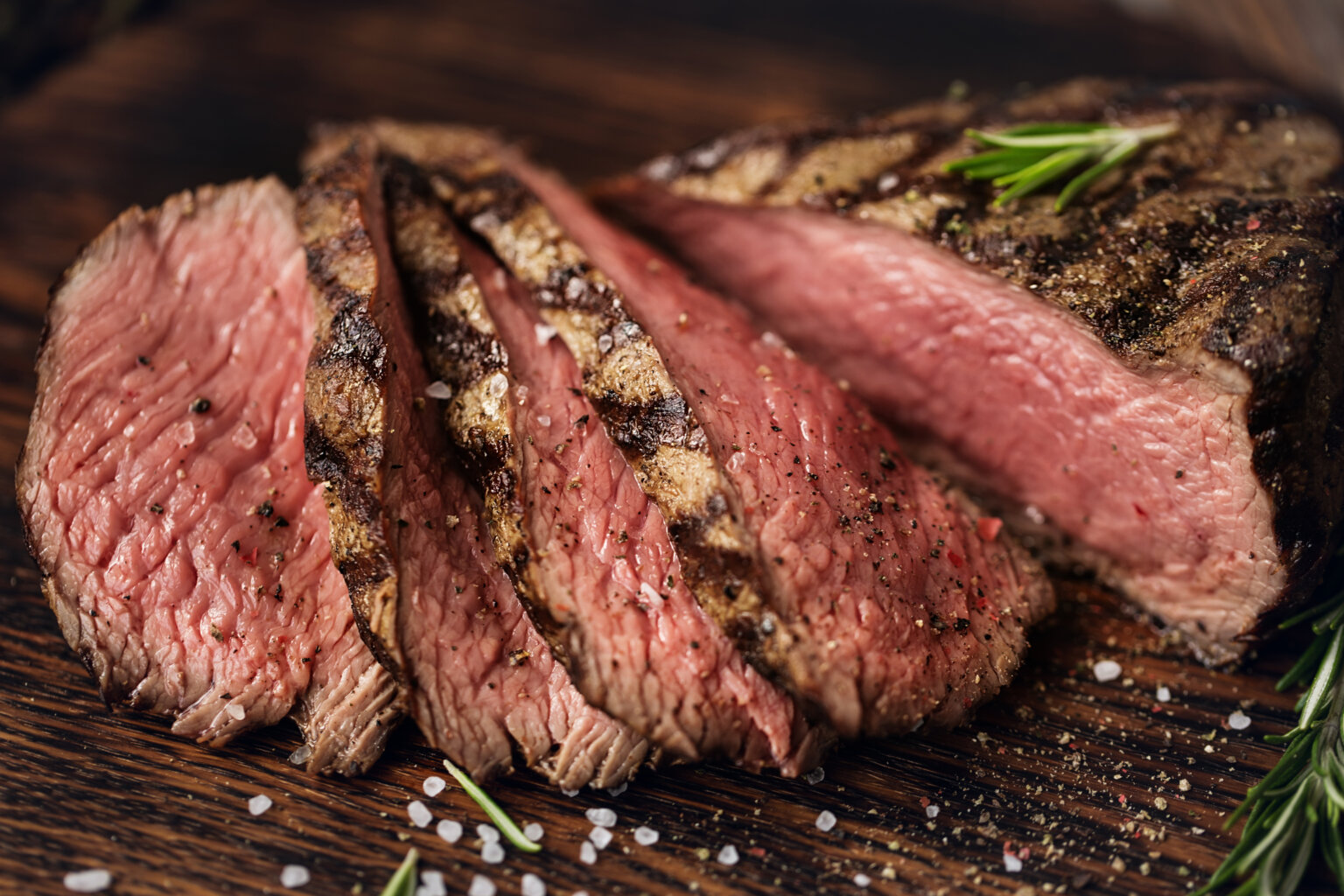 10 Differences Between Ribeye Vs Sirloin For Choosing The Best Steak