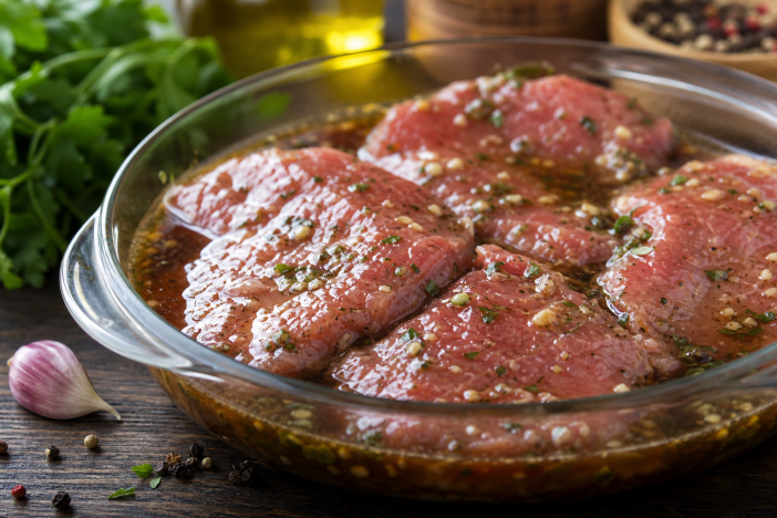 how marinades work the science of tenderizing cheap meat How Marinades Work: The Science of Tenderizing Cheap Meat